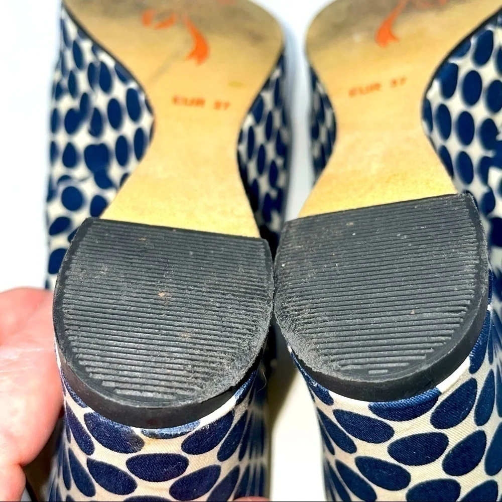 Poetic License “Mad Money” Wedge Sandals Polka Dot Size 6.5